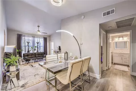 9975 Peace Way #2178, Las Vegas, NV 89147