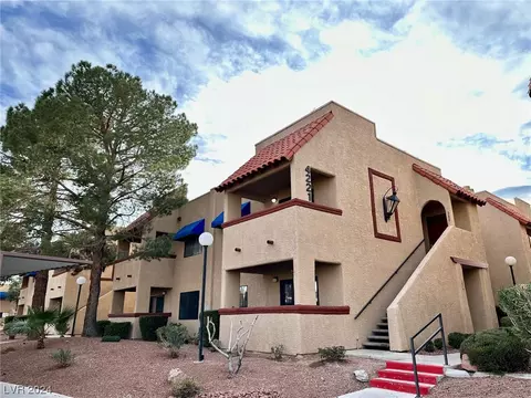 4221 Sanderling Cir #280, Las Vegas, NV 89103