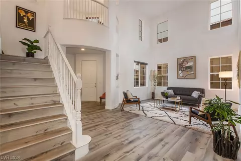 7550 W Mesa Verde Ln, Las Vegas, NV 89113