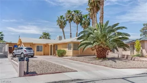 645 Pine Ridge Dr, Las Vegas, NV 89110