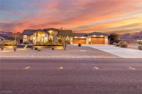 411 Foxhall Rd, Henderson, NV 89002