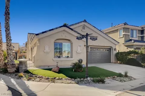 43 Back Spin Ct, Las Vegas, NV 89148