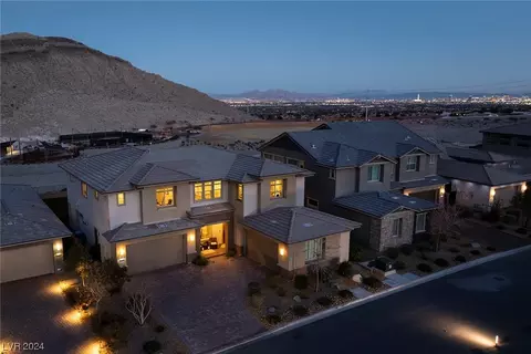 3030 Raywood Ash Dr, Las Vegas, NV 89138