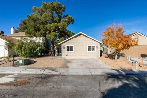 7004 English Mist Cir, Las Vegas, NV 89128