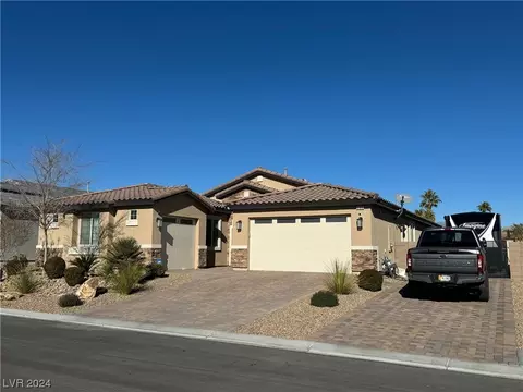 6120 Kingsbury Ave, Las Vegas, NV 89131