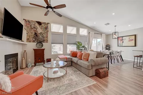 4704 Crimson Leaf Dr, Las Vegas, NV 89130
