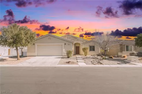 10218 Chestnut Sweet St, Las Vegas, NV 89131