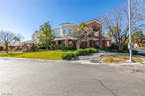 1931 Terra Vista Way, Las Vegas, NV 89117