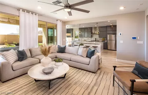 6557 Vanhoven Crest St, Las Vegas, NV 89166