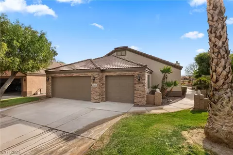1443 Palm Dr, Laughlin, NV 89029