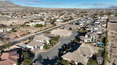 5765 Aspen Falls Cir, Las Vegas, NV 89149