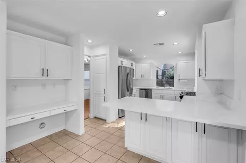 10885 Galbraith St, Las Vegas, NV 89141