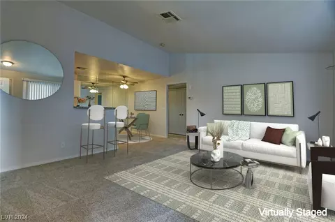5221 Lindell Rd #203, Las Vegas, NV 89118