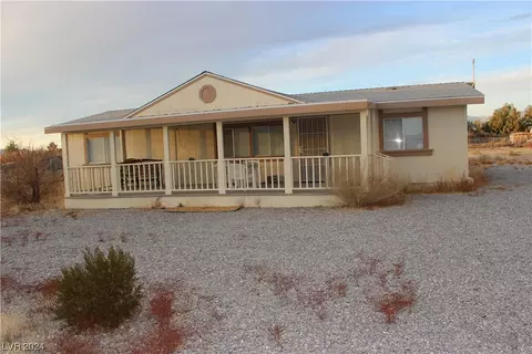 106 Lexis Ln, Pahrump, NV 89048