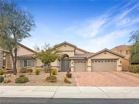 8114 Luna Sera Ave, Las Vegas, NV 89178