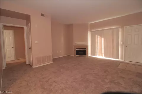 3318 N Decatur Blvd #1140, Las Vegas, NV 89130