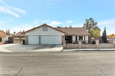 8409 Del Rey Ave, Las Vegas, NV 89117
