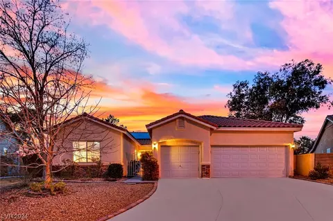 8735 Glennaire Way, Las Vegas, NV 89123