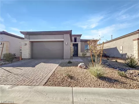 8531 Tiny Deer St, Las Vegas, NV 89148