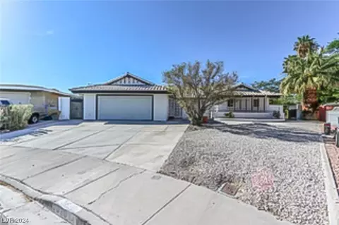 3820 Turf Cir, Las Vegas, NV 89108