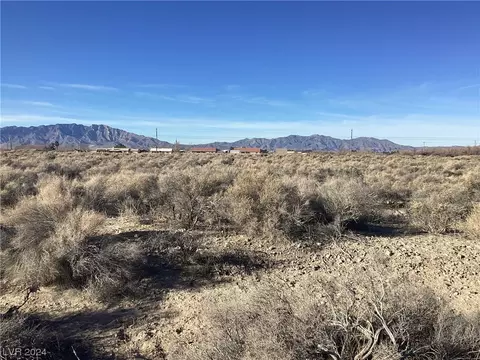 2190 S Jacaranda St, Pahrump, NV 89048