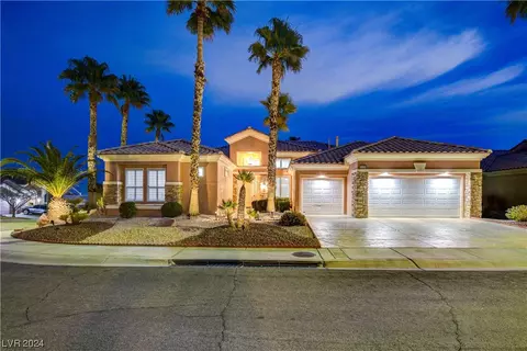 2408 Sierra Heights Dr, Las Vegas, NV 89134