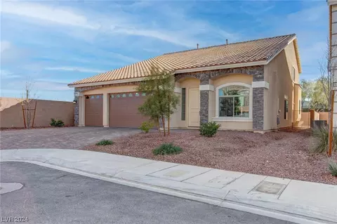 5677 Robin Ridge Ave, Las Vegas, NV 89141