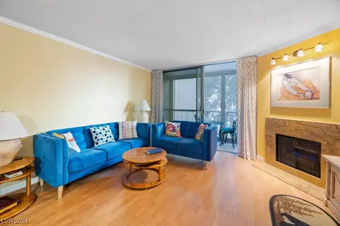 745 N Royal Crest Cir #138, Las Vegas, NV 89169