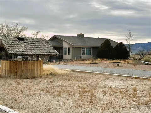 1221 Carberry Ln, Pahrump, NV 89048