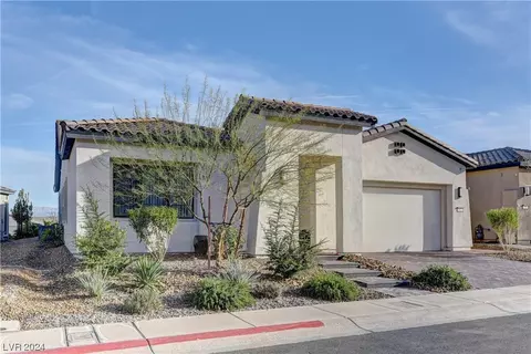 42 Desert Ivy Ln, Henderson, NV 89011