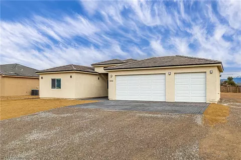 920 E Kiowa St, Pahrump, NV 89048