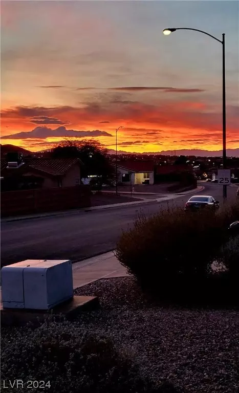 Undisclosed, Henderson, NV 89012
