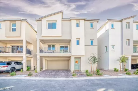 6858 Crimson Shadow St, North Las Vegas, NV 89086