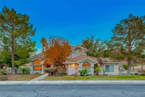 979 Armillaria St, Henderson, NV 89011