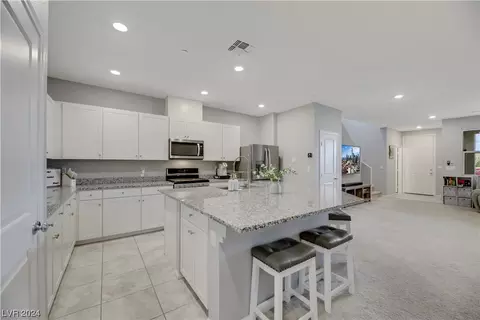 3192 Mckenna Dawn Ave, Henderson, NV 89044 photo 5