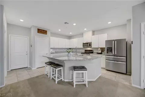 3192 Mckenna Dawn Ave, Henderson, NV 89044 photo 4