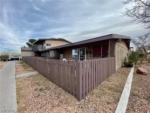 1208 N Jones Blvd, Las Vegas, NV 89108