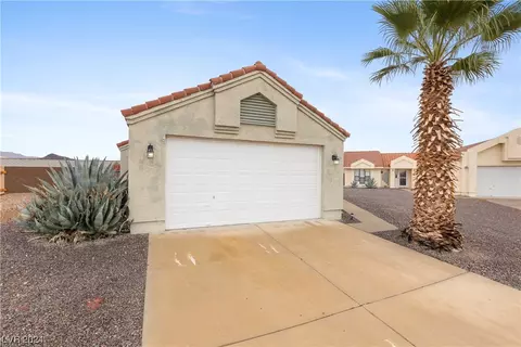 20 Palm Gardens Dr, Palm Gardens, NV 89039