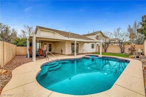 7629 Brilliant Forest St, Las Vegas, NV 89131