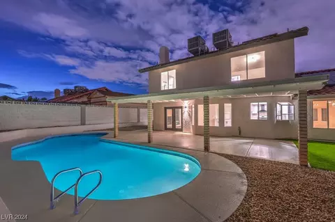 7486 Puritan Ave, Las Vegas, NV 89123