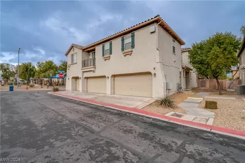 390 Kensington Palace Ave #102, North Las Vegas, NV 89032