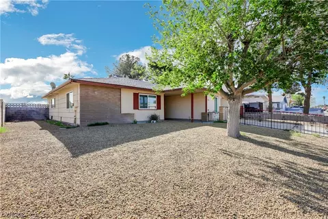 3856 Ventura Way, Las Vegas, NV 89121