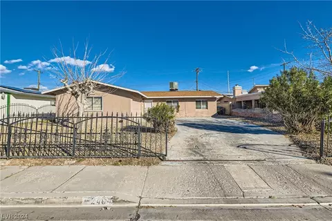 2404 Lexington St, North Las Vegas, NV 89030