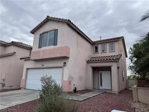 8233 Mountain Gap Ct, Las Vegas, NV 89117