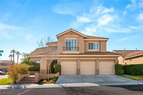 8401 Eagle Eye Ave, Las Vegas, NV 89128