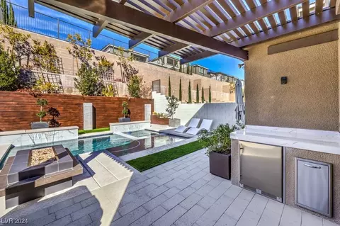 12565 Skylight View St, Las Vegas, NV 89138