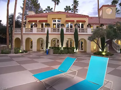 270 E Flamingo Rd #322, Las Vegas, NV 89169