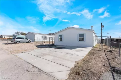 6025 Mt Mckinley Ave, Las Vegas, NV 89156