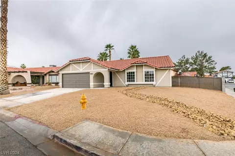 5853 Pear Ct, Las Vegas, NV 89110