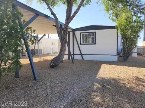 1050 S Comstock Cir, Pahrump, NV 89048